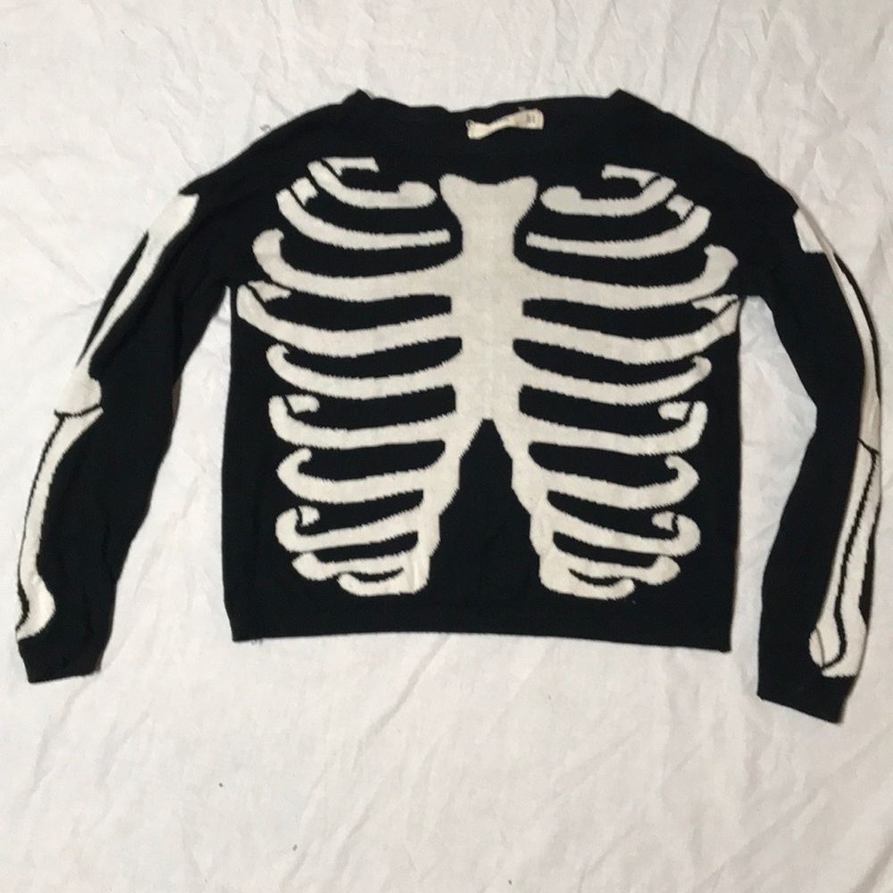 Zoe Baer fun skeleton sweater